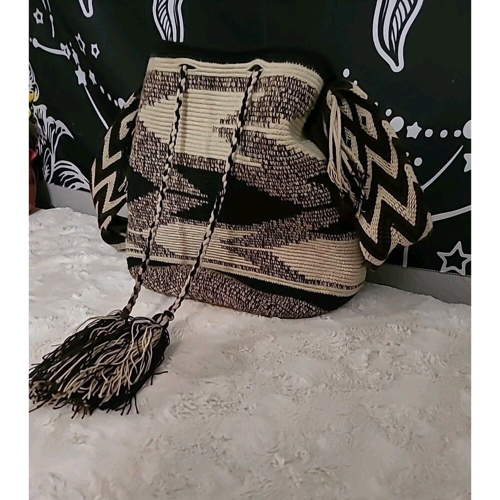 Colombian Wayuu Mochila Crochet Fringe Drawstring Bucket Crossbody Bag Fall - Picture 3 of 9